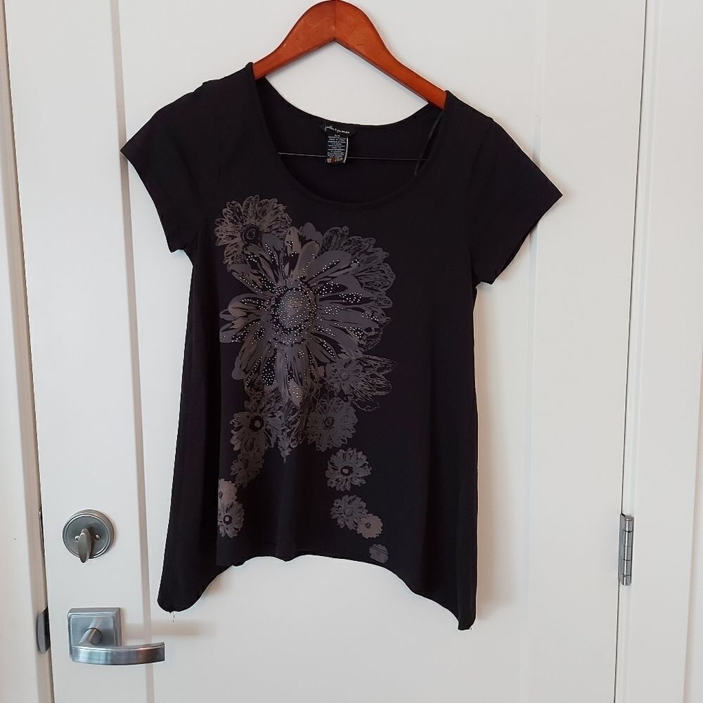 2$20 Jules & James shirt